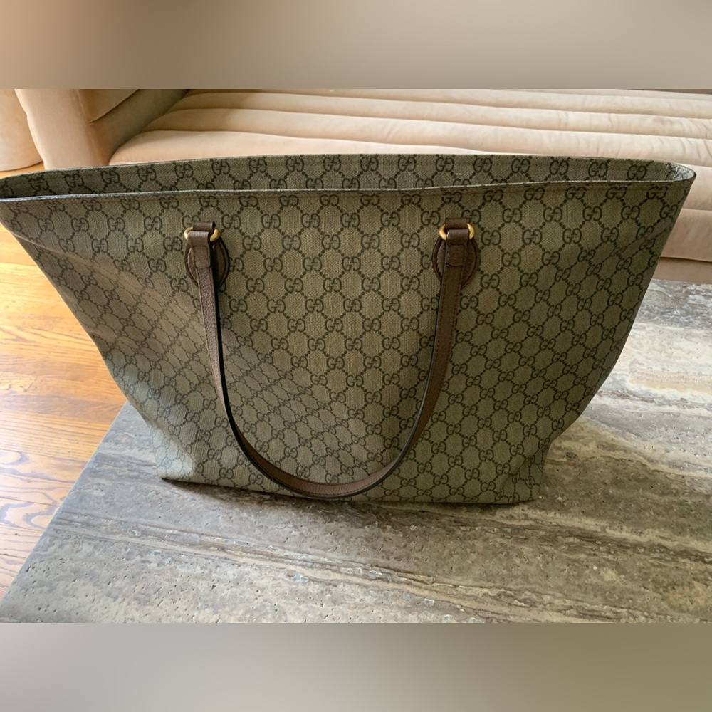 Gucci tote bag